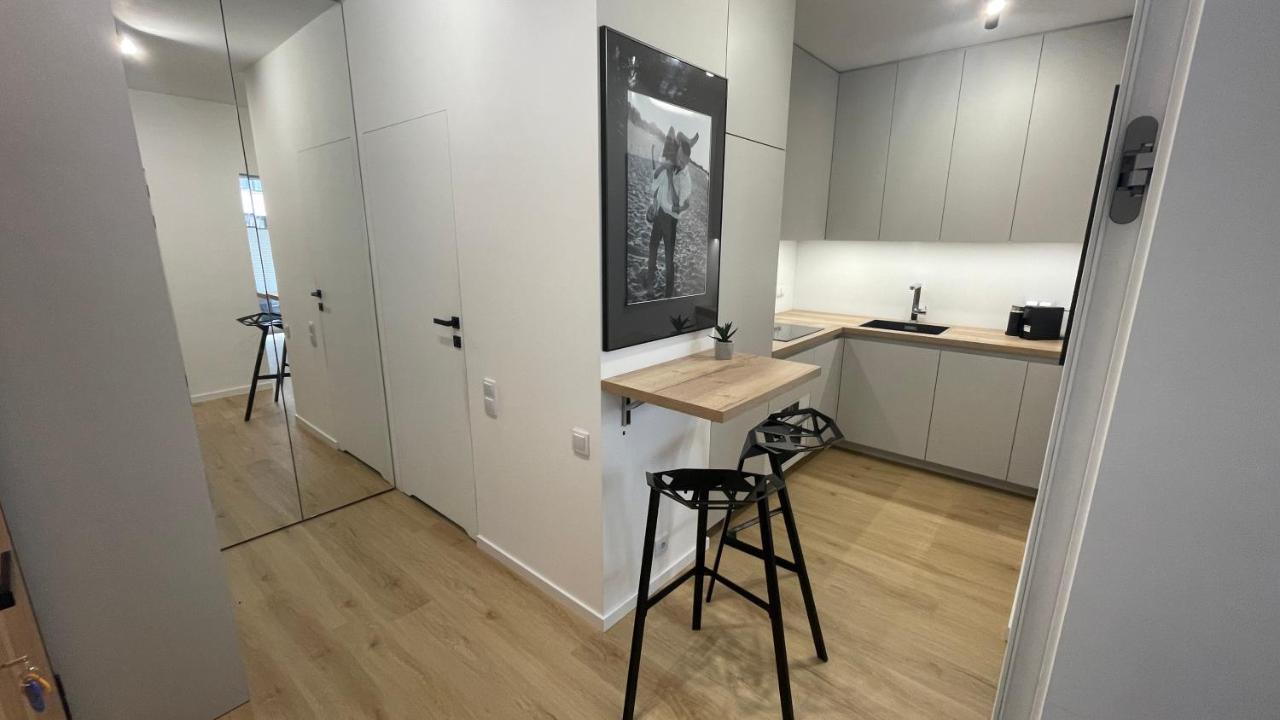 Apartament 4 Bed 2 Room Warszawa Zewnętrze zdjęcie