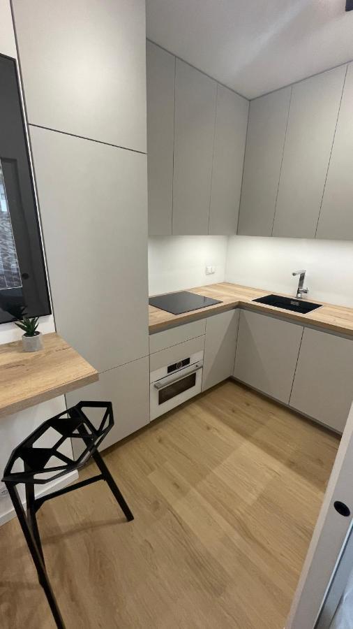 Apartament 4 Bed 2 Room Warszawa Zewnętrze zdjęcie