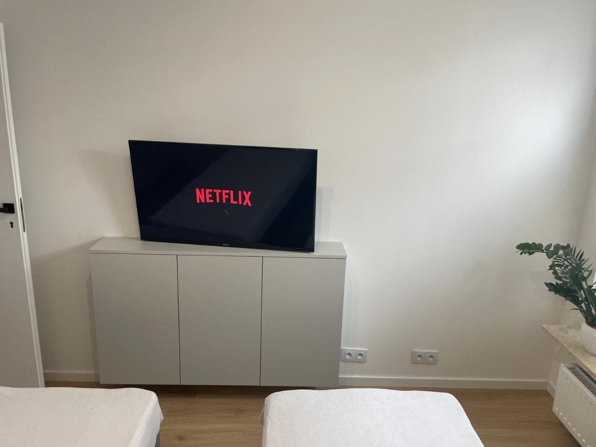 Apartament 4 Bed 2 Room Warszawa Zewnętrze zdjęcie