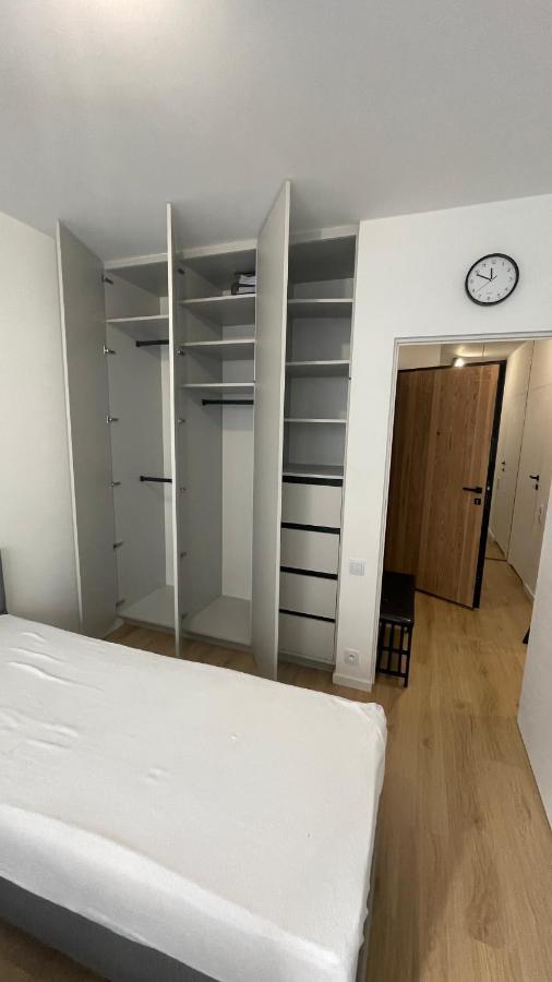 Apartament 4 Bed 2 Room Warszawa Zewnętrze zdjęcie